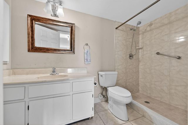 2240 SW 92nd Terrace 2402, Davie, FL 33324