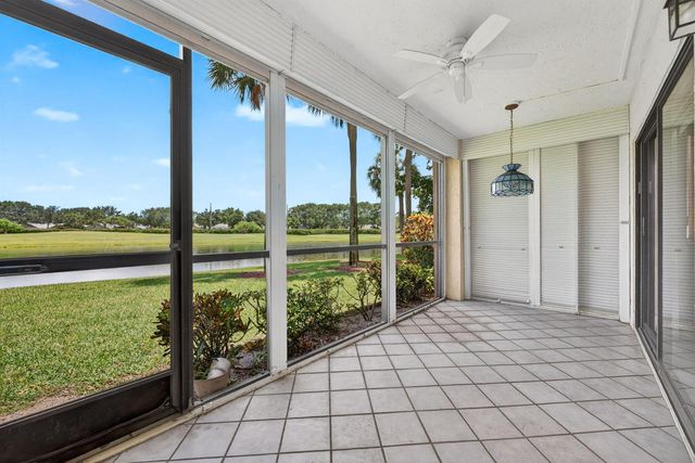 2240 SW 92nd Terrace 2402, Davie, FL 33324