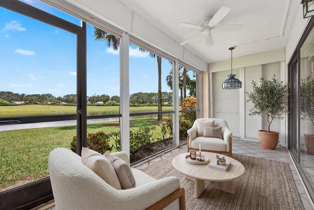 2240 SW 92nd Terrace 2402, Davie, FL 33324