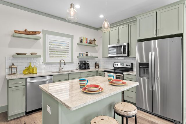 16 Riker Avenue, Santa Rosa Beach, FL 32459