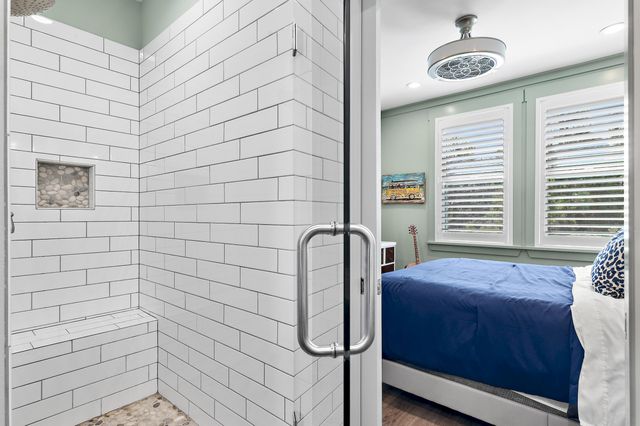 16 Riker Avenue, Santa Rosa Beach, FL 32459