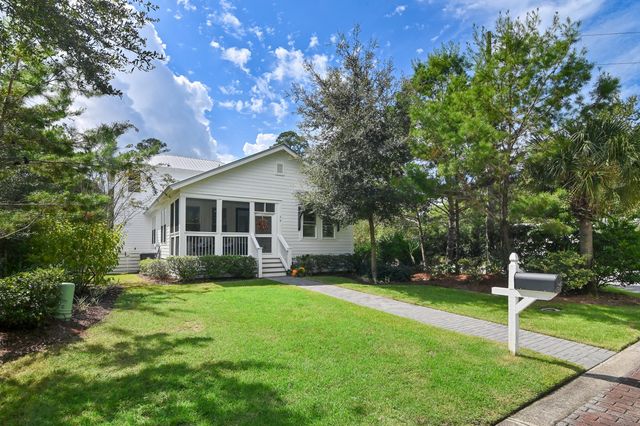 16 Riker Avenue, Santa Rosa Beach, FL 32459