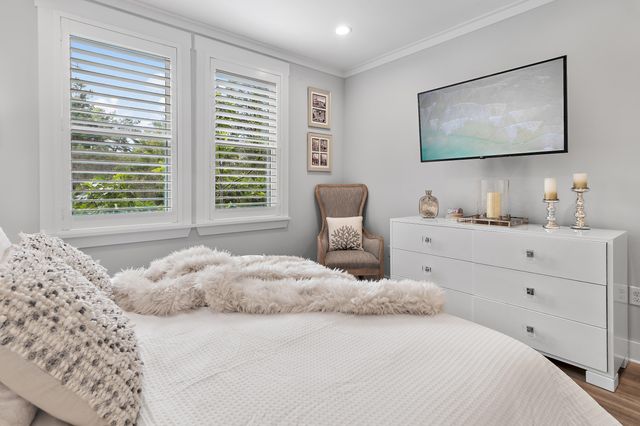 16 Riker Avenue, Santa Rosa Beach, FL 32459