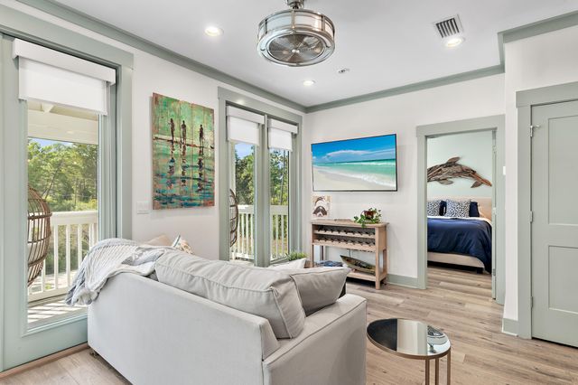 16 Riker Avenue, Santa Rosa Beach, FL 32459