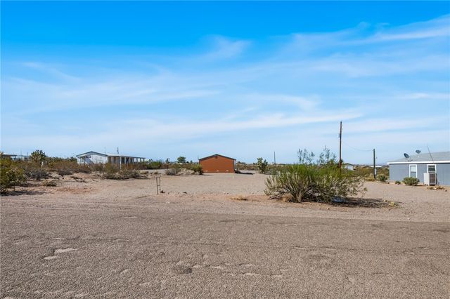 515 Bishop Drive, Meadview, AZ 86444
