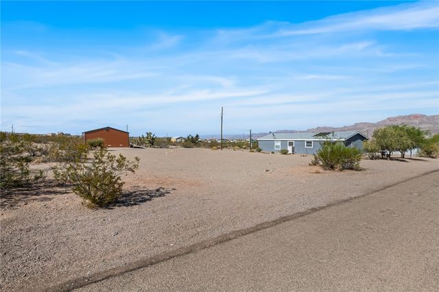 515 Bishop Drive, Meadview, AZ 86444