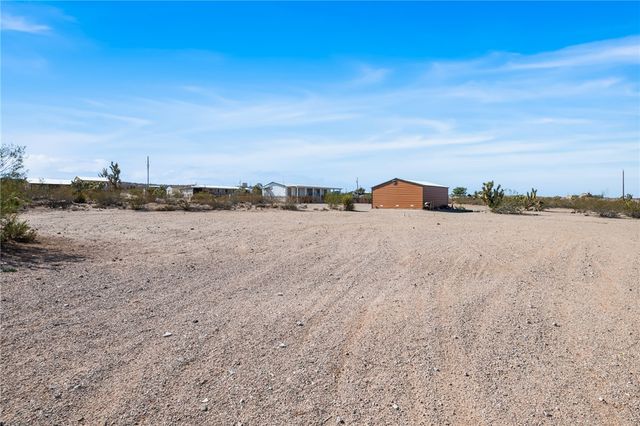 515 Bishop Drive, Meadview, AZ 86444