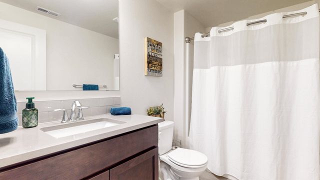 680 McKinney Ranch Road, Sisters, OR 97759