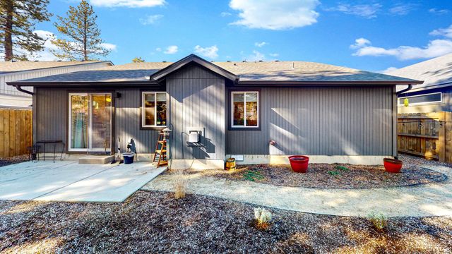 680 McKinney Ranch Road, Sisters, OR 97759