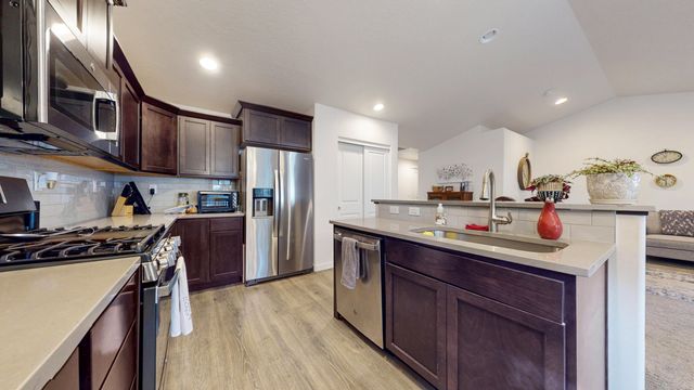 680 McKinney Ranch Road, Sisters, OR 97759