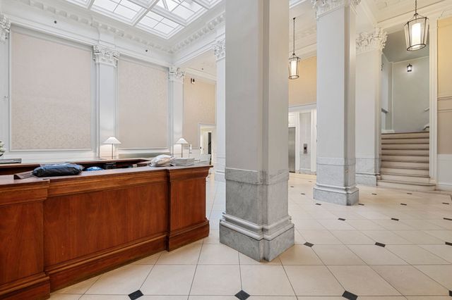 21 Beacon Street 6B, Boston, MA 02108