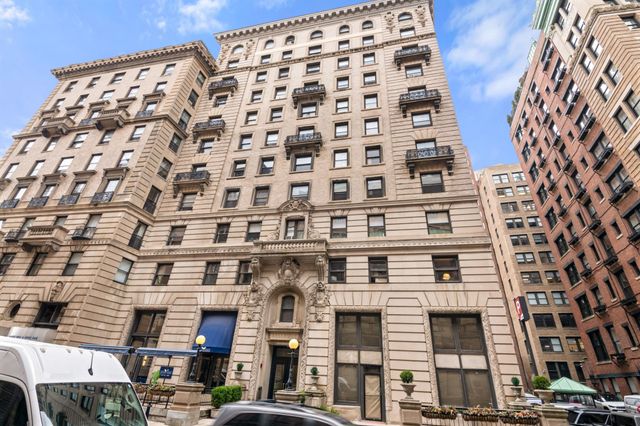 21 Beacon Street 6B, Boston, MA 02108