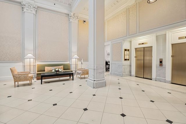 21 Beacon Street 6B, Boston, MA 02108