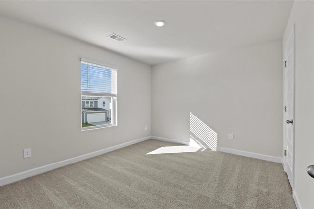 678 Cozy Bluff Road, Spartanburg, SC 29301