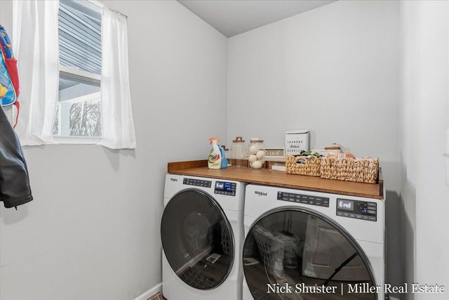 210 Thorn Hill Court, Hastings, MI 49058