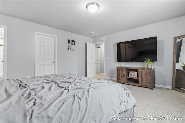 210 Thorn Hill Court, Hastings, MI 49058