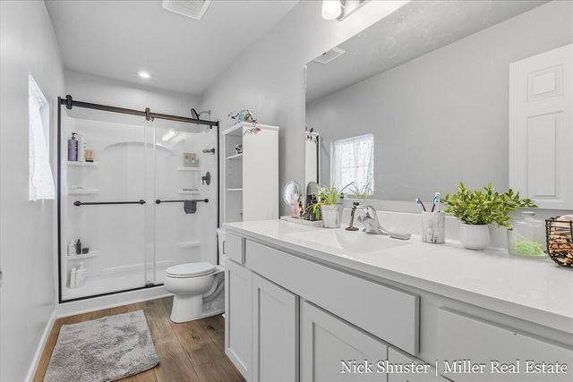 210 Thorn Hill Court, Hastings, MI 49058