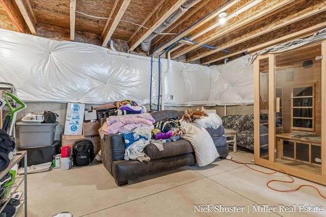 210 Thorn Hill Court, Hastings, MI 49058