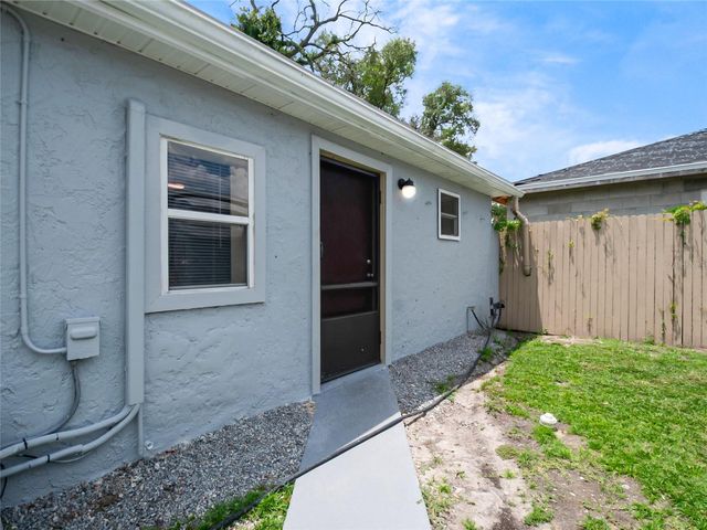 910 18TH STREET, Orlando, FL 32805