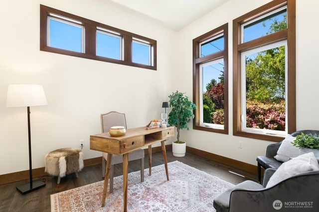 18917 9th Street E, Lake Tapps, WA 98391