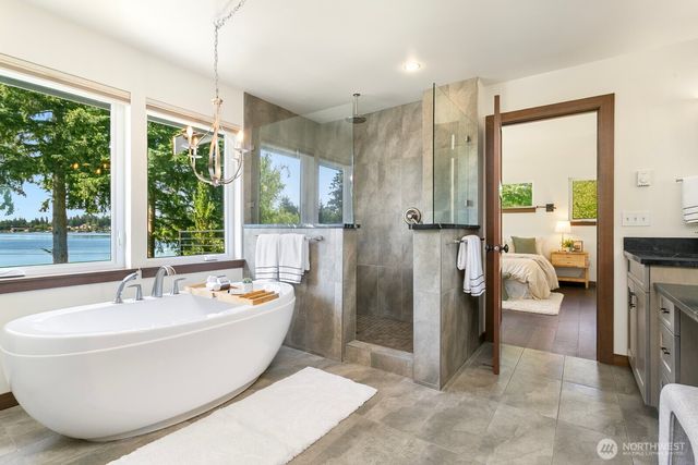 18917 9th Street E, Lake Tapps, WA 98391
