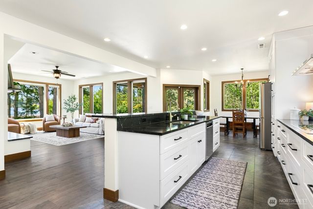 18917 9th Street E, Lake Tapps, WA 98391