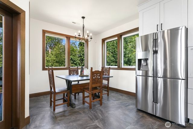18917 9th Street E, Lake Tapps, WA 98391