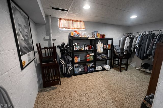 487 Karen Drive, Berea, OH 44017