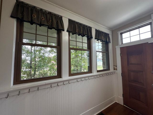 528 E Dorris Avenue, Mountain Grove, MO 65711