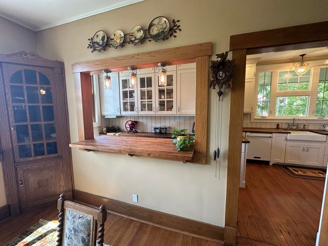 528 E Dorris Avenue, Mountain Grove, MO 65711