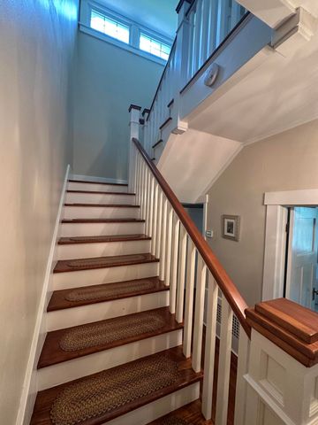 528 E Dorris Avenue, Mountain Grove, MO 65711