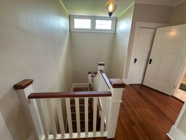 528 E Dorris Avenue, Mountain Grove, MO 65711