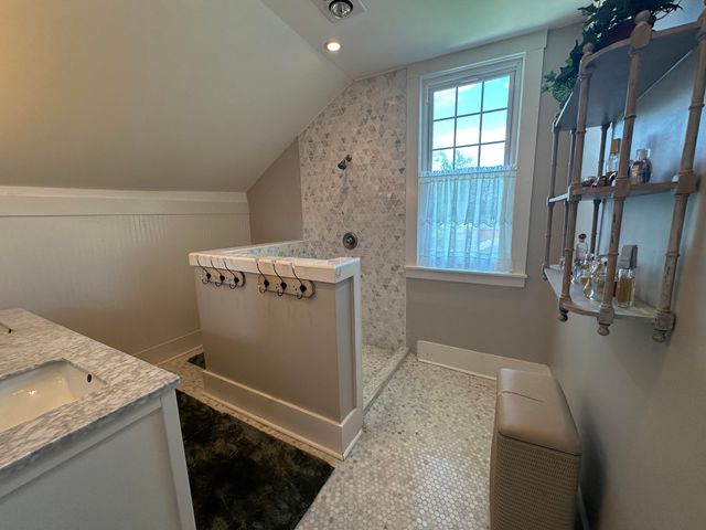 528 E Dorris Avenue, Mountain Grove, MO 65711