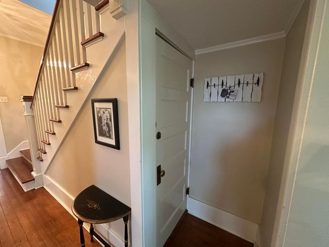 528 E Dorris Avenue, Mountain Grove, MO 65711