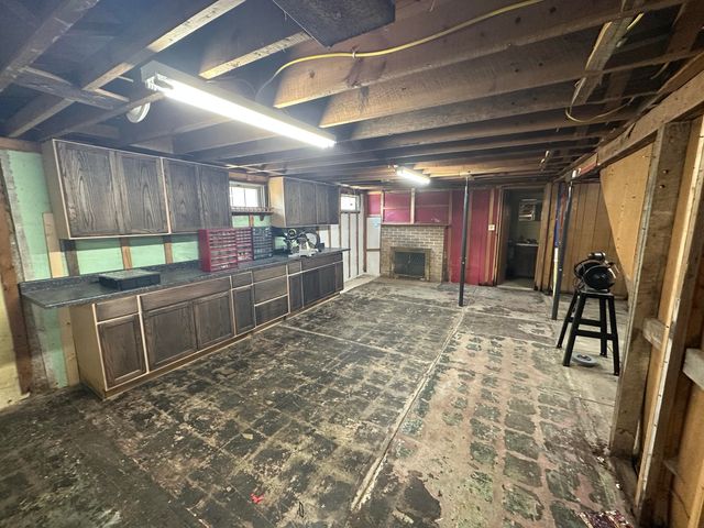 528 E Dorris Avenue, Mountain Grove, MO 65711