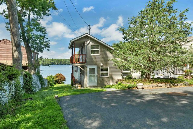 93 Conleys Grove Road, Derry, NH 03038