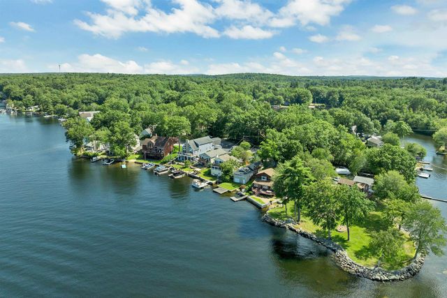 93 Conleys Grove Road, Derry, NH 03038