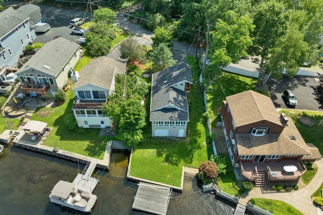 93 Conleys Grove Road, Derry, NH 03038