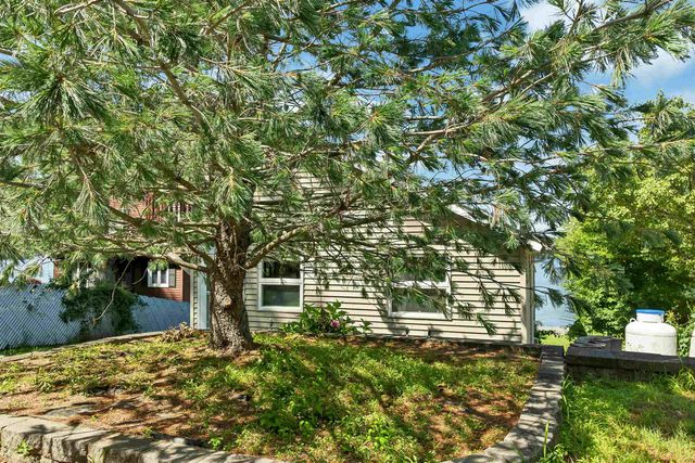 93 Conleys Grove Road, Derry, NH 03038