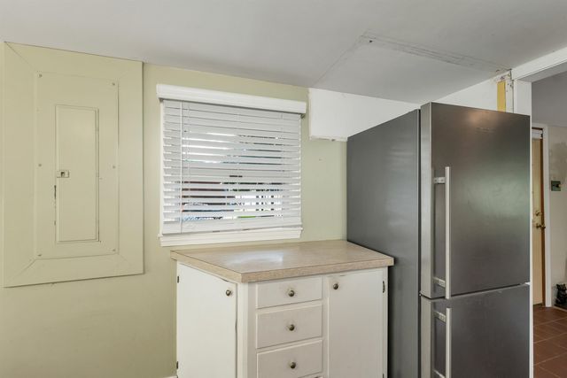 93 Conleys Grove Road, Derry, NH 03038