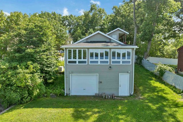 93 Conleys Grove Road, Derry, NH 03038