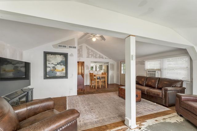 93 Conleys Grove Road, Derry, NH 03038