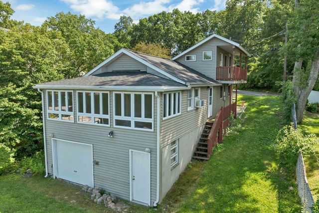 93 Conleys Grove Road, Derry, NH 03038
