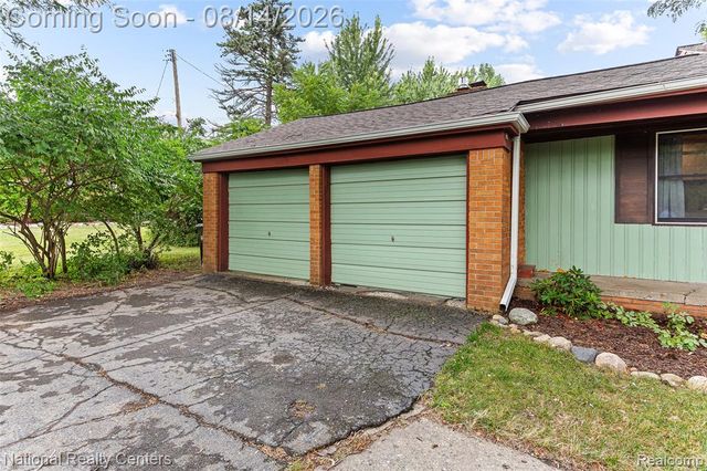 31890 Dohany Drive, Farmington, MI 48336