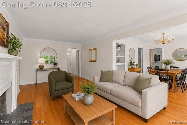 31890 Dohany Drive, Farmington, MI 48336