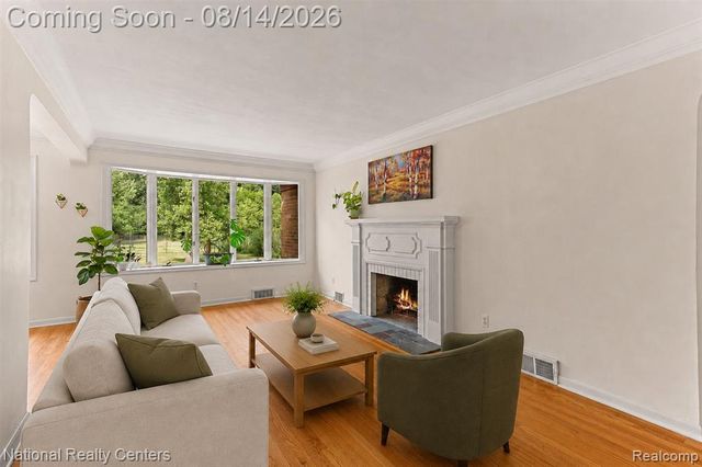 31890 Dohany Drive, Farmington, MI 48336