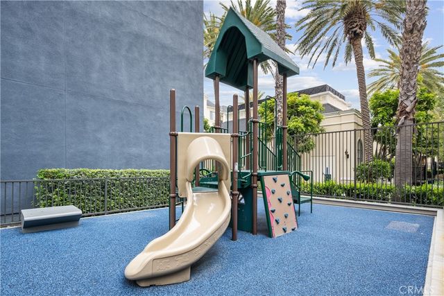 2448 Scholarship, Irvine, CA 92612