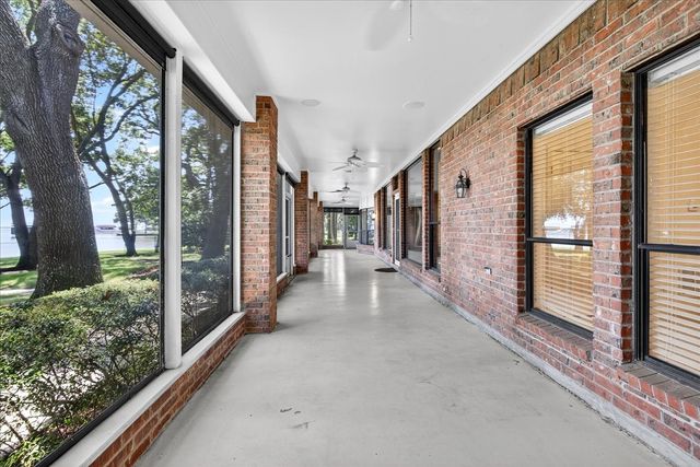 108 Carribean Circle, Mabank, TX 75156