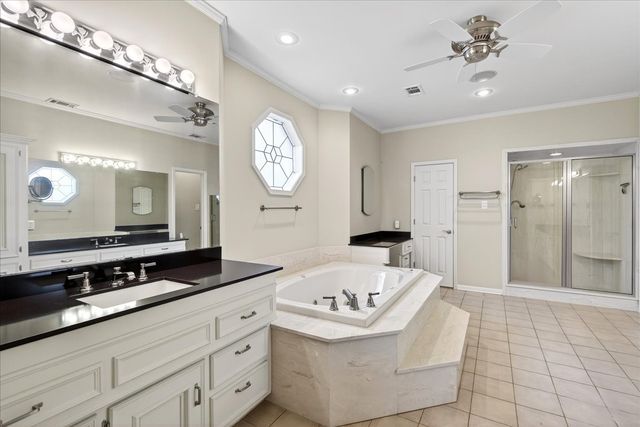 108 Carribean Circle, Mabank, TX 75156