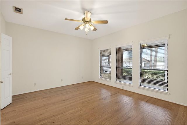 108 Carribean Circle, Mabank, TX 75156